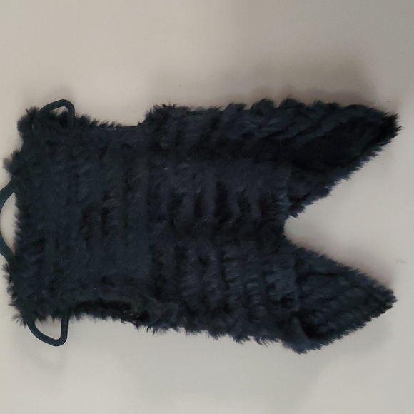 Metric Knits Black Rabbit Fur Sweater Vest Size S - Picture 3 of 6